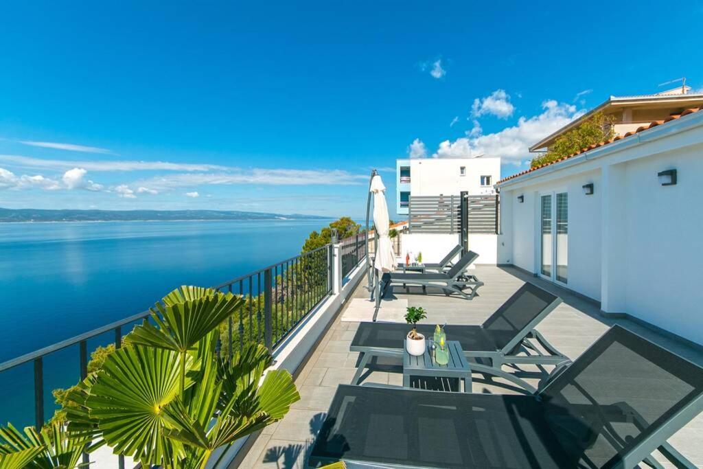 Apartman Macan Brela Exterior foto