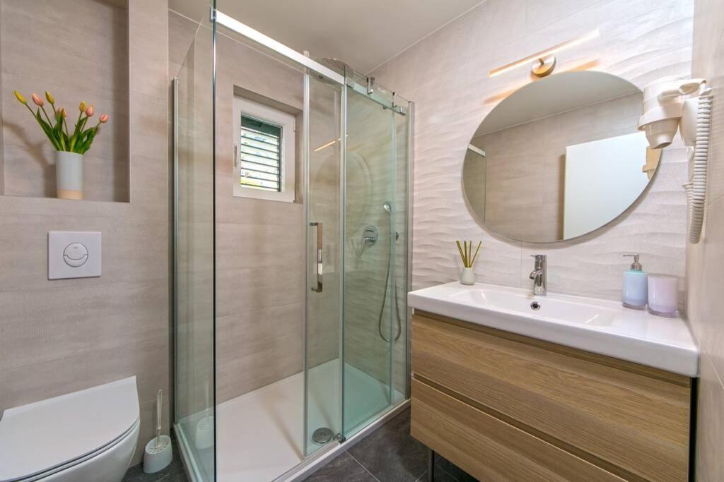 Apartman Macan Brela Exterior foto