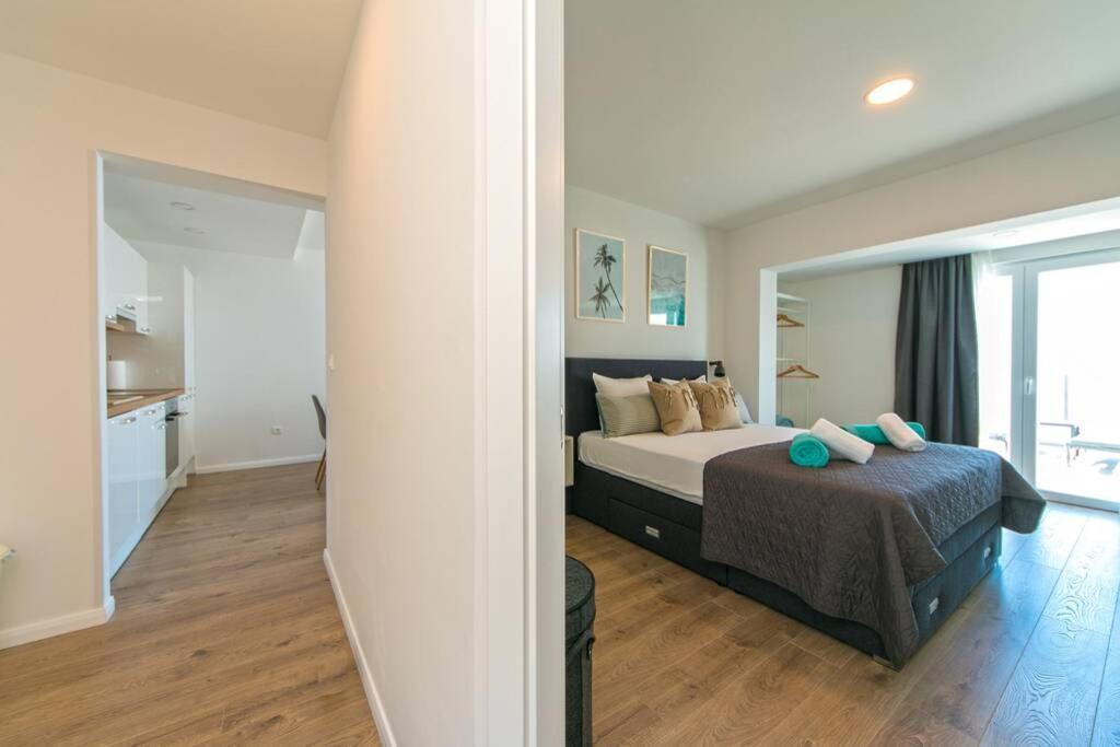 Apartman Macan Brela Exterior foto