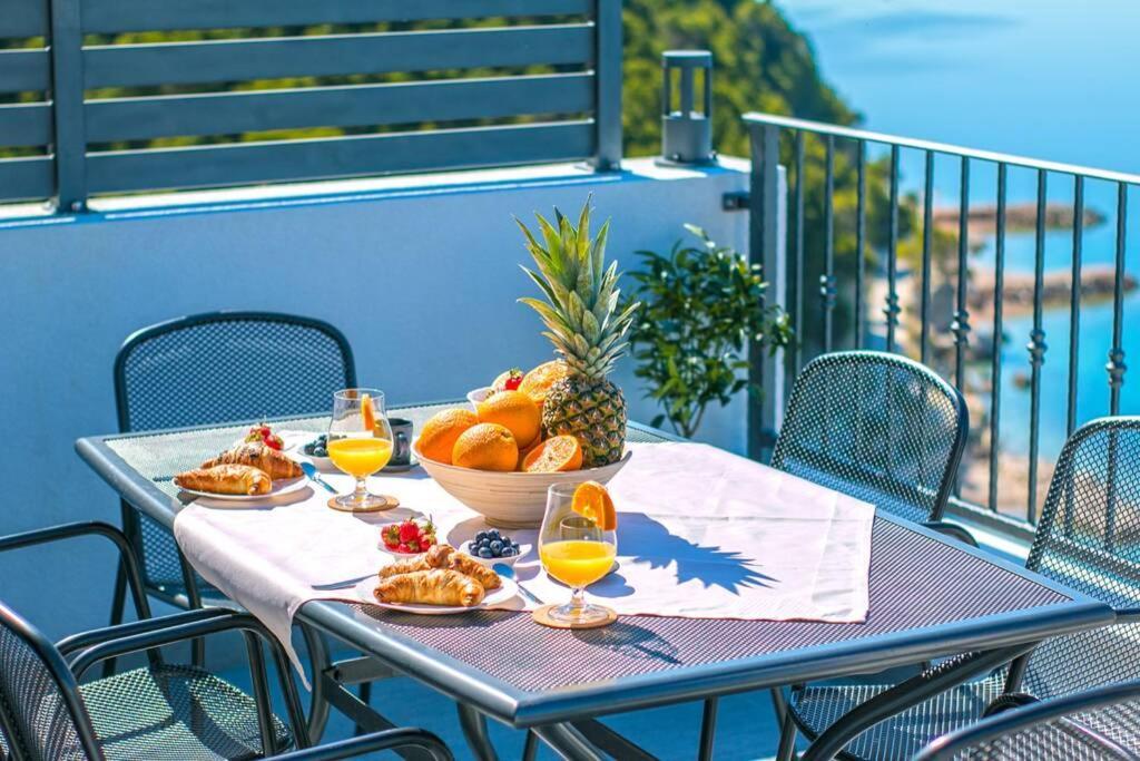 Apartman Macan Brela Exterior foto